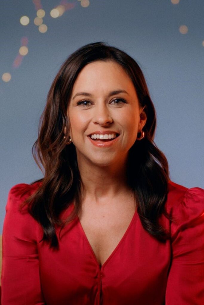 Lacey Chabert smiling