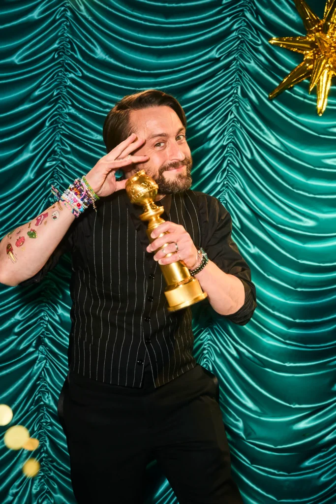 Kieran Culkin flaunting his Golden Globe