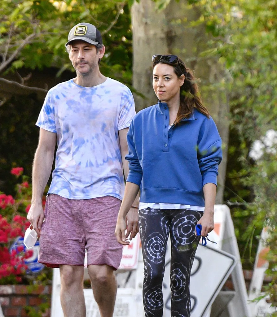 Jeff Baena and Aubrey Plaza walking