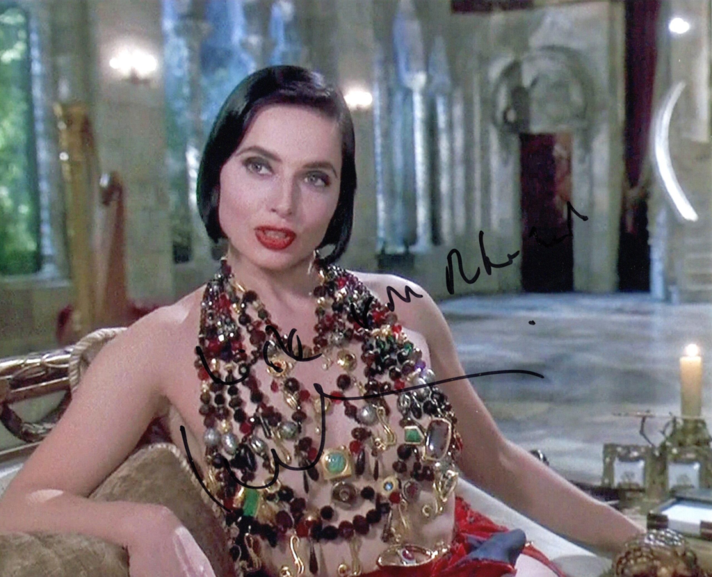 Isabella Rossellini in her role as Lisle Von Rhuman in the 1992 film Death Becomes Her