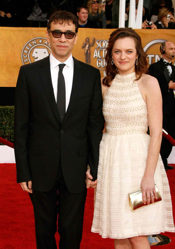Elisabeth Moss and Fred Armisen at an event