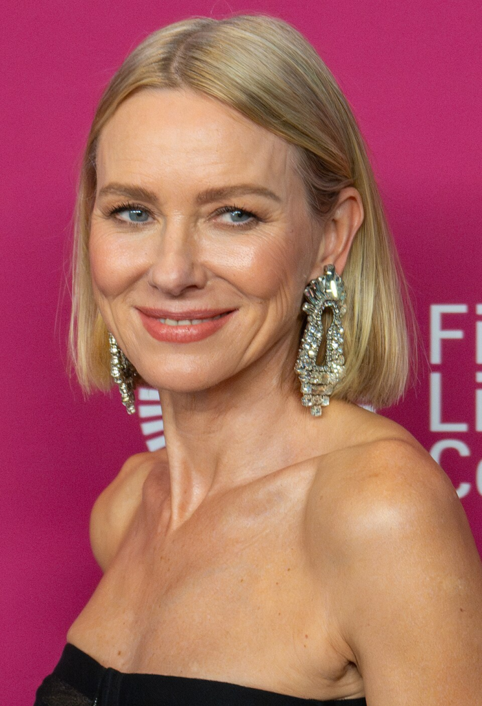 Naomi Watts smiling