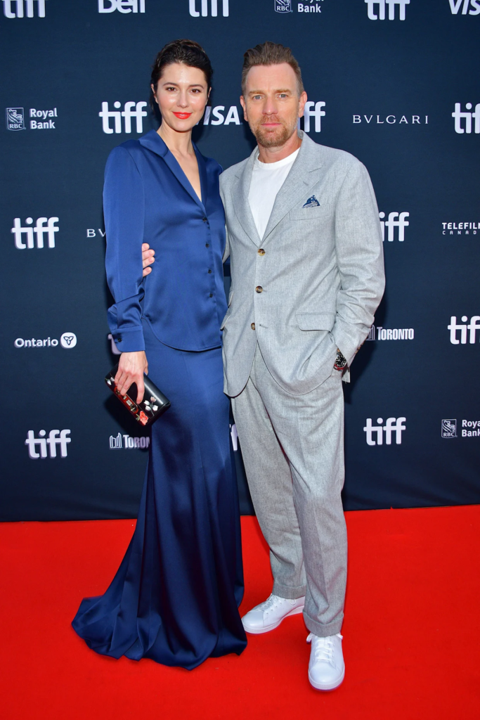 Ewan McGregor and Mary Elizabeth Winstead at an event