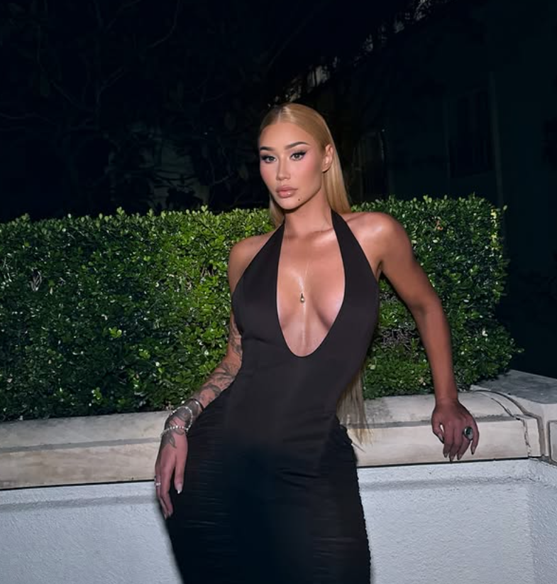 Iggy Azalea posing in a recent photo on her Instagram