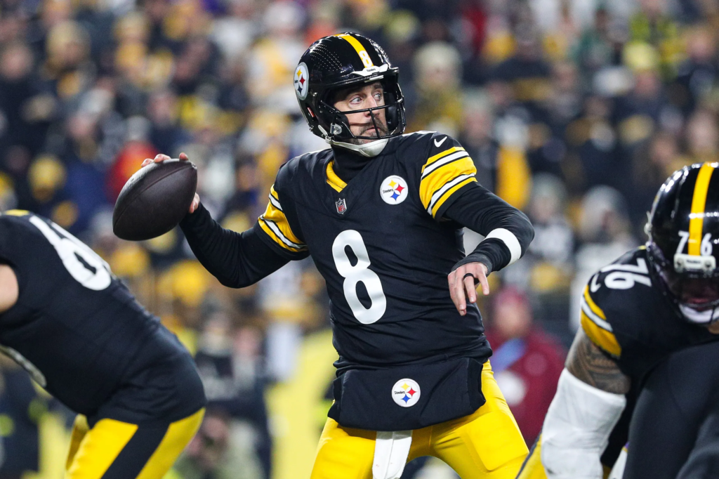 quarterback Aaron Rodgers in action for Pittsburgh Steelers