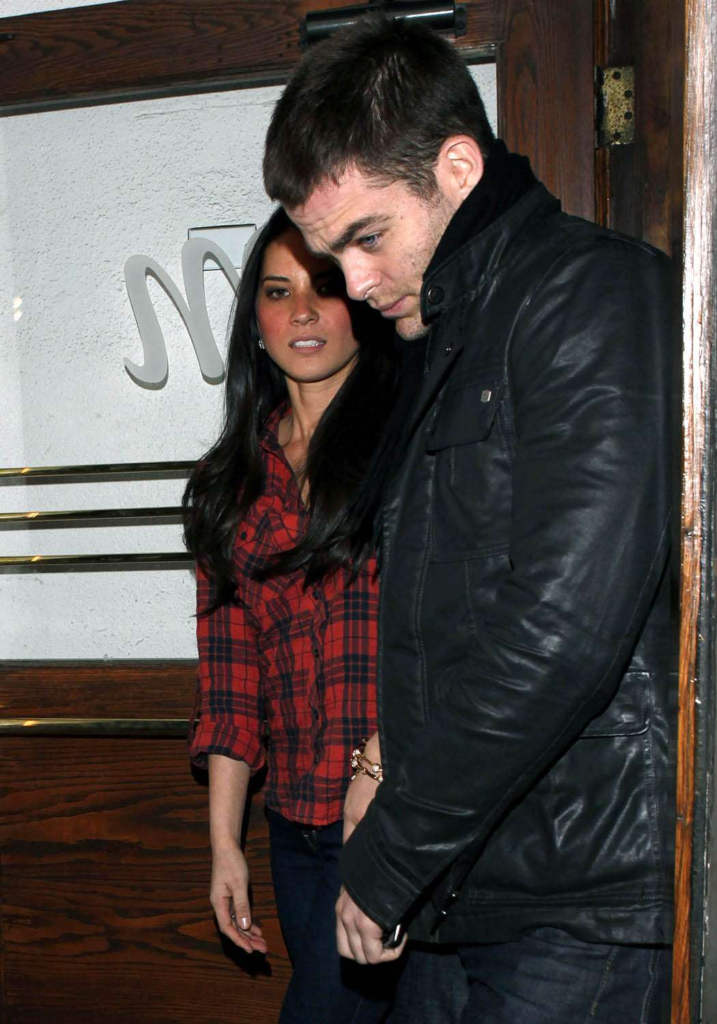 Olivia Munn and Chris Pine