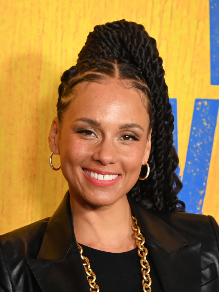 Alicia Keys smiling