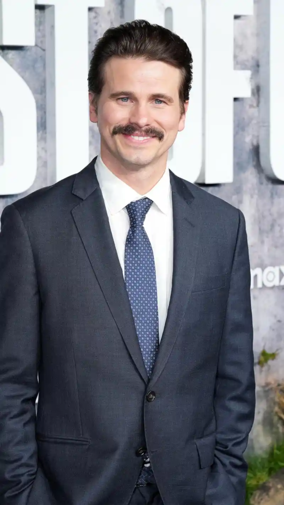 Jason Ritter smiling