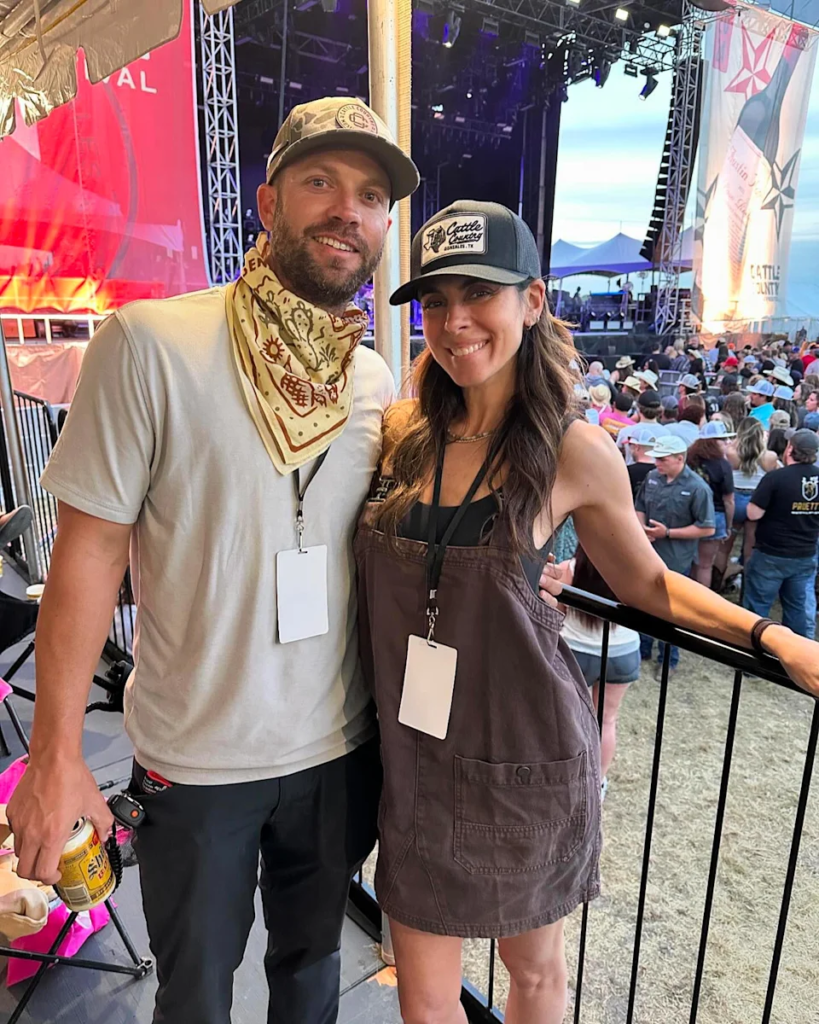Jamie-Lynn Sigler and Cutter Dykstra