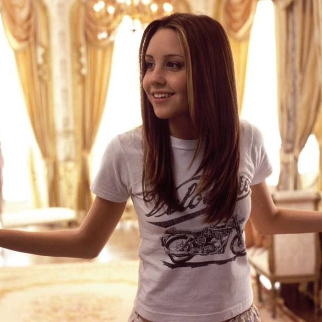 Amanda Bynes as Daphne Reynolds in the 2003 film What a Girl Wants