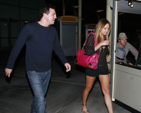 Seth MacFarlane and Amanda Bynes
