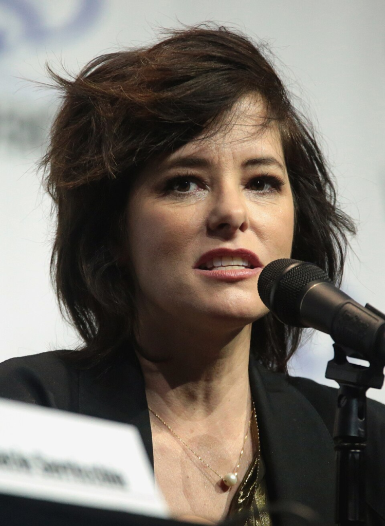 Parker Posey talking to the press