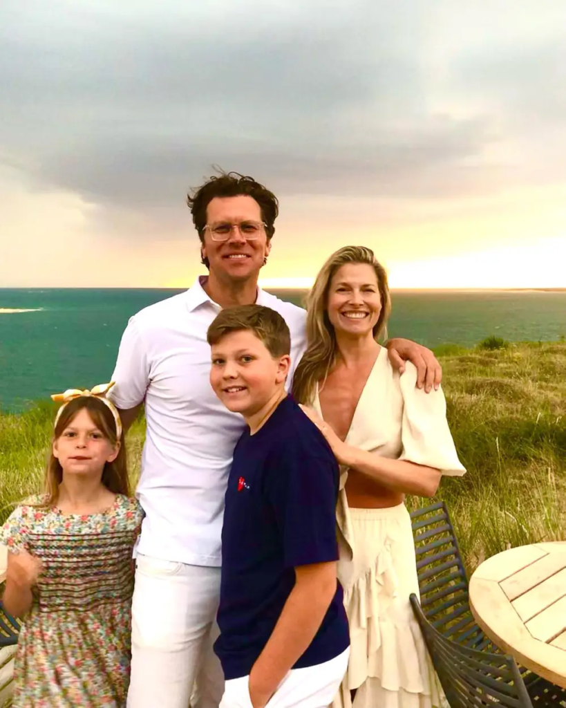 Ali Larter and Hayes MacArthur and their kids