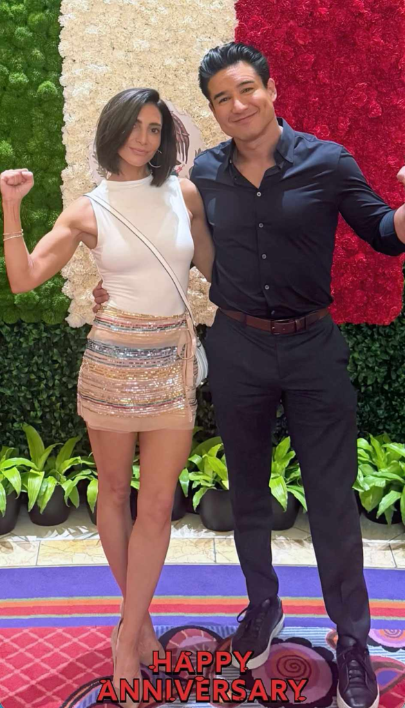Mario Lopez and Courtney Mazza