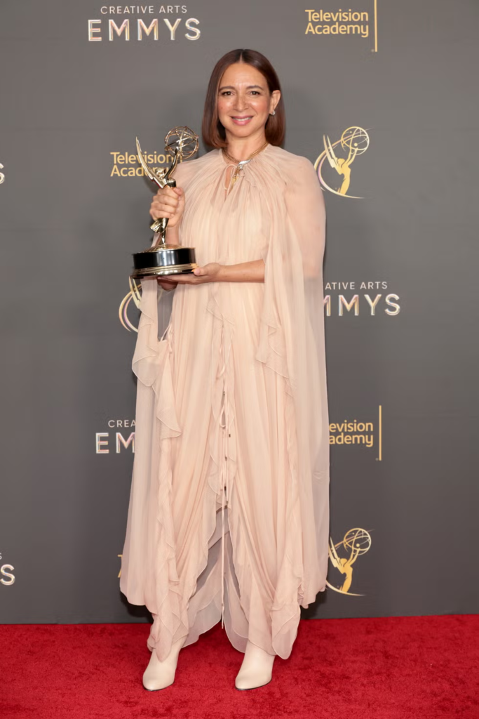 actress and comedian Maya Rudolph holding an Emmy Award at the 76th Creative Arts Emmy Awards in September 2024