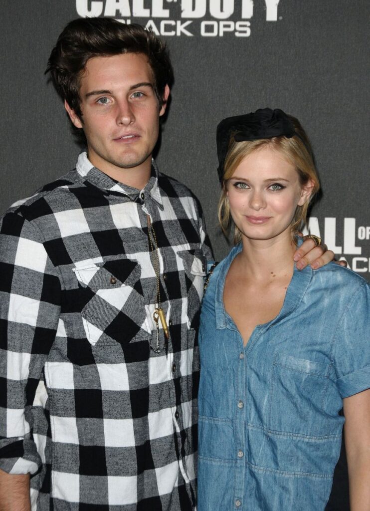 Nico Tortorella and Sara Paxton