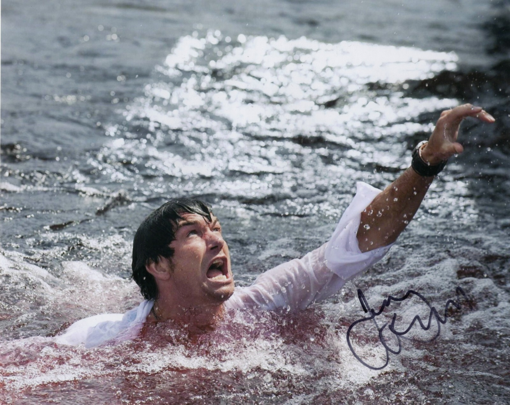 Jerry O'Connell as Derrick Jones in a scene from the 2010 film Piranha 3D