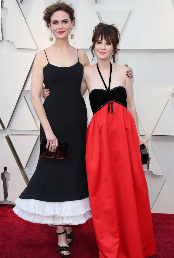 Emily Deschanel and Zooey Deschanel