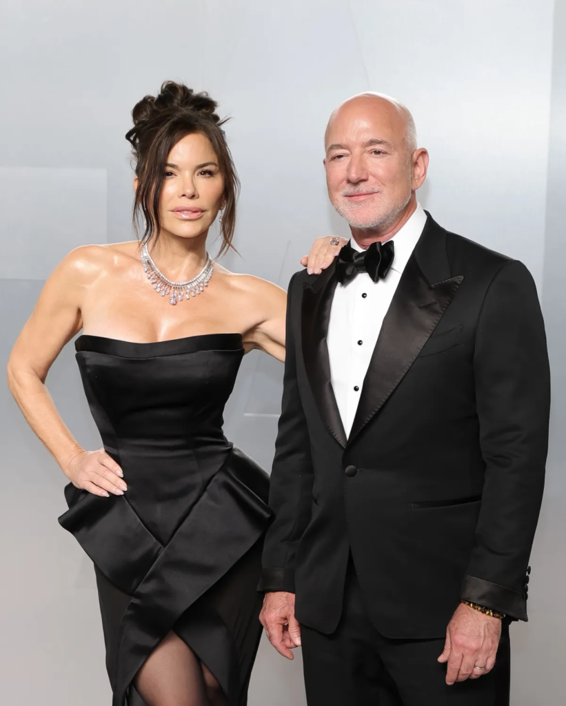 Jeff Bezos and Lauren Sanchez