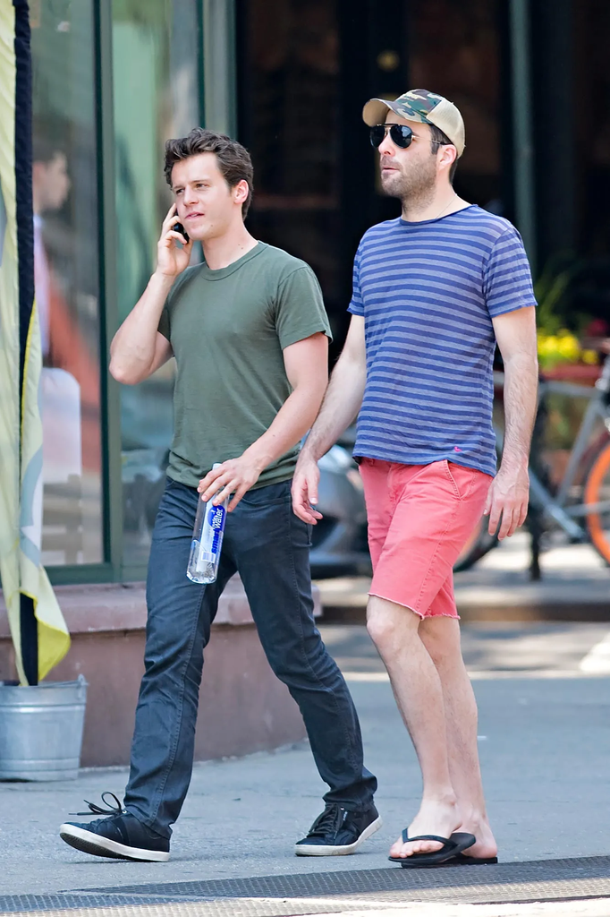Jonathan Groff and Zachary Quinto