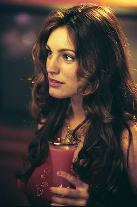 Kelly Brook as Victoria Hardwick in the Smallville episode "Rogue"