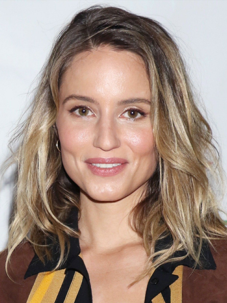 Dianna Agron smiling