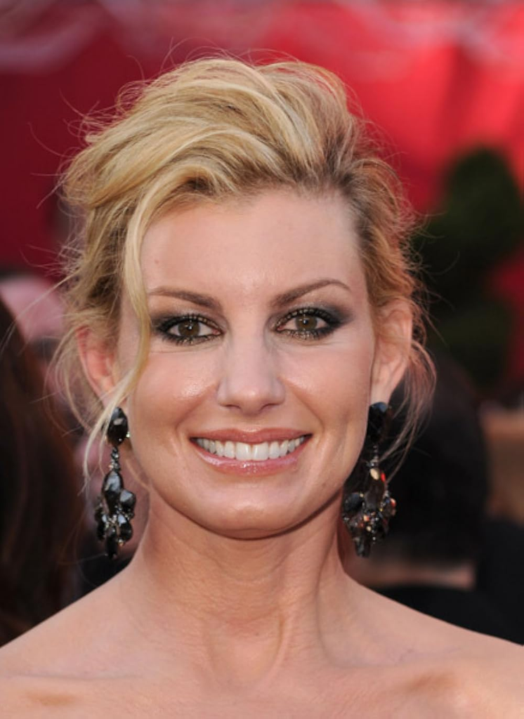 Faith Hill smiling
